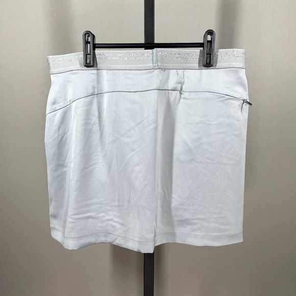 NEW Greg Norman Gray Sculpting Golf Skort Skirt Womens Large - Picture 8 of 10